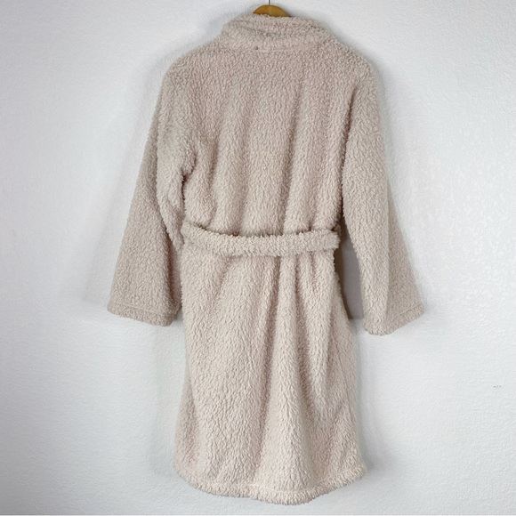 Pottery Barn Beige Tan Teddy Bear Faux Fur Robe - Picture 6 of 6